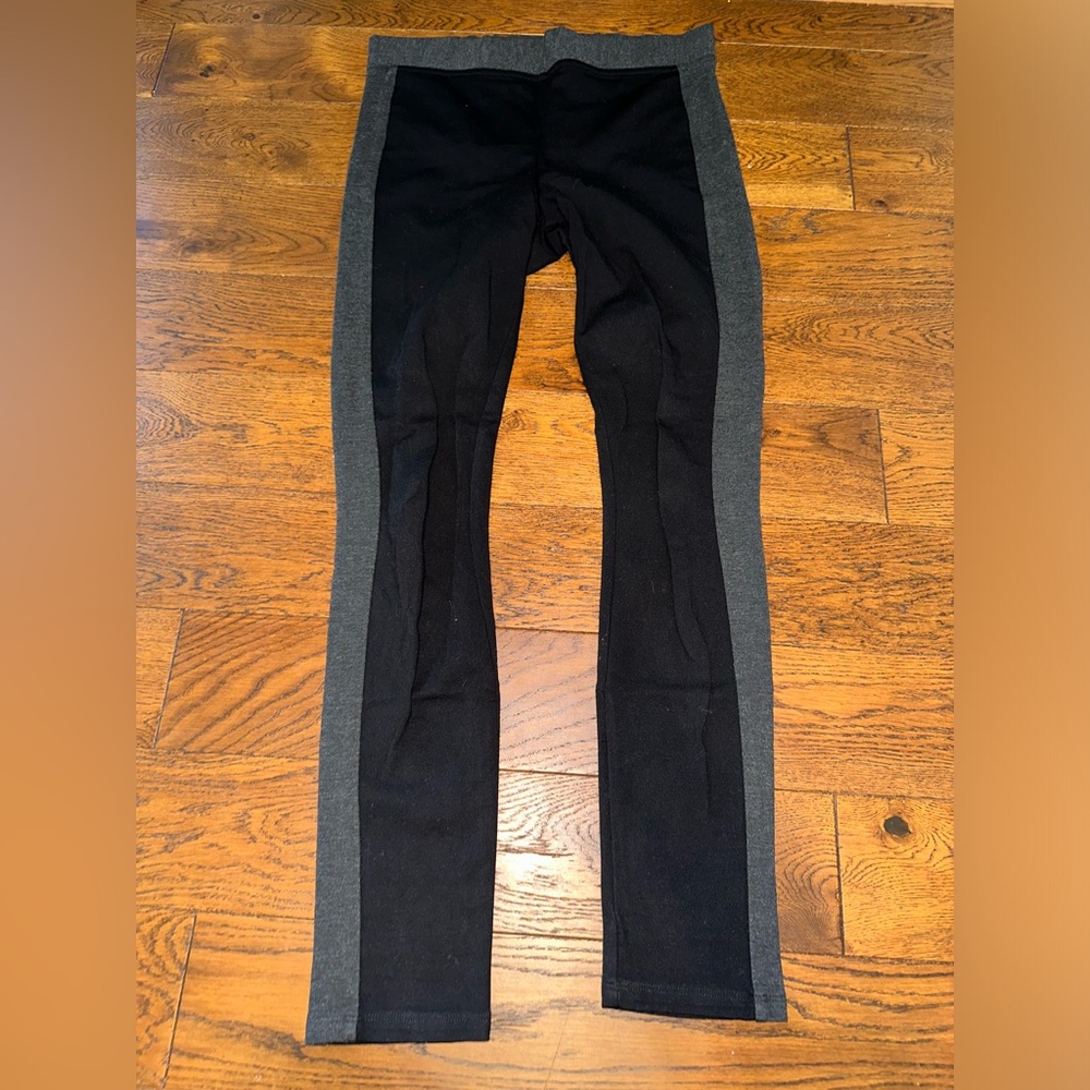 NYDJ Black with Charcoal Side Stripe Pull-On Legging Pants size 10
